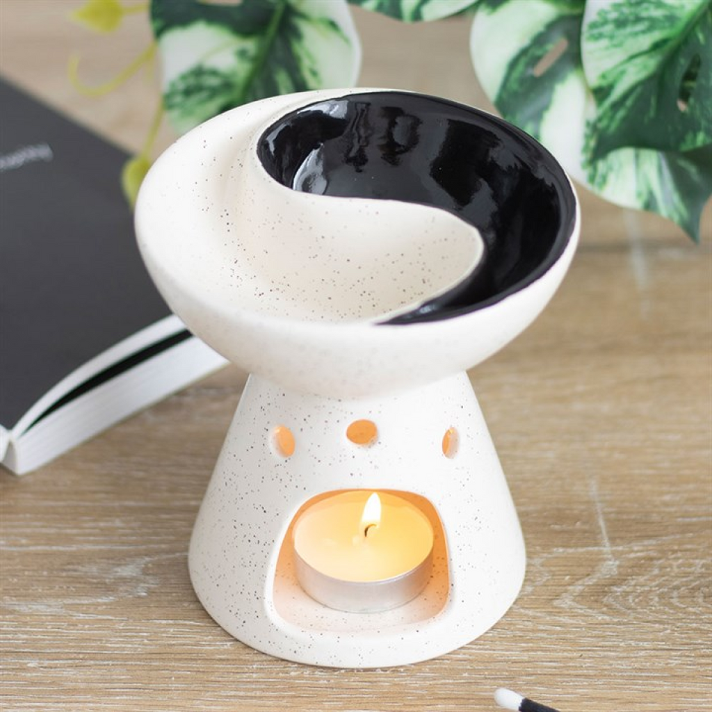 Yin Yang Ceramic Oil Burner & Wax Melt Warmer – Aromatherapy Home Decor